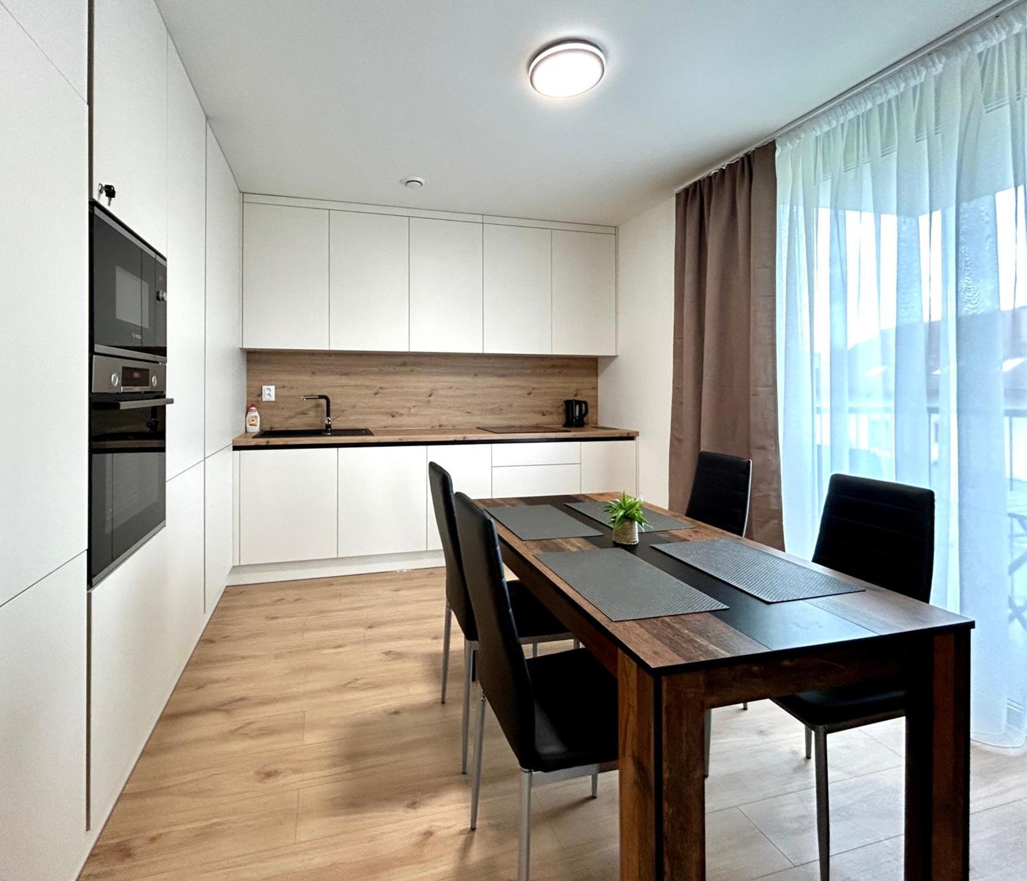 Urso Apartment Liptovský Mikuláš Eksteriør bilde